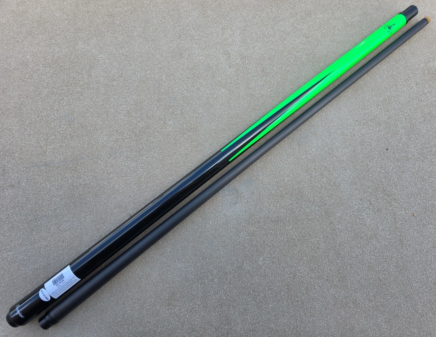 Scorpion SCO123 Neon Green Sneaky Pete Cue – Carbon Fiber Shaft - Image 16