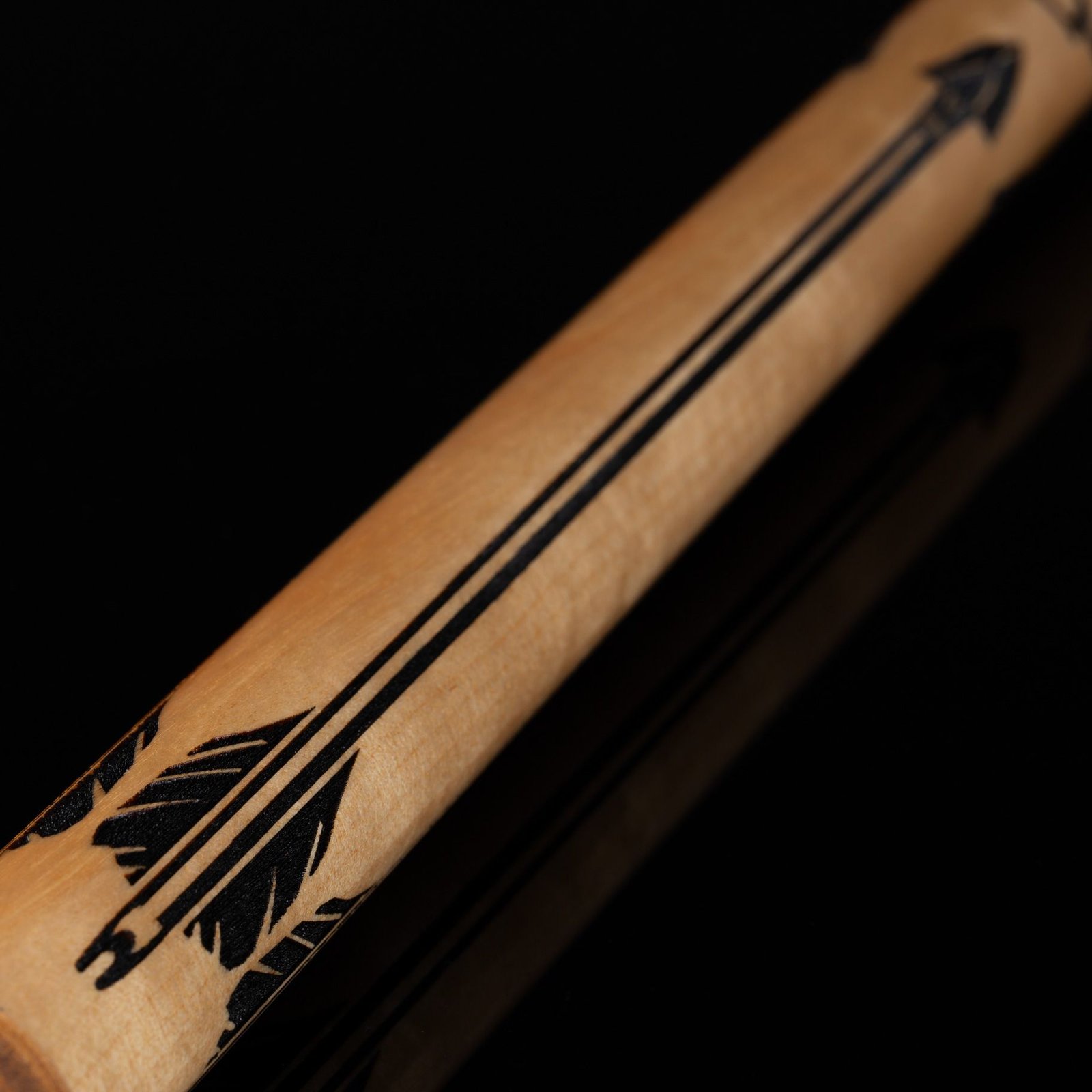 Outlaw Original OL57 Cue – 13 mm Tip, Brown Stained Maple with Leather Wrap - Image 4