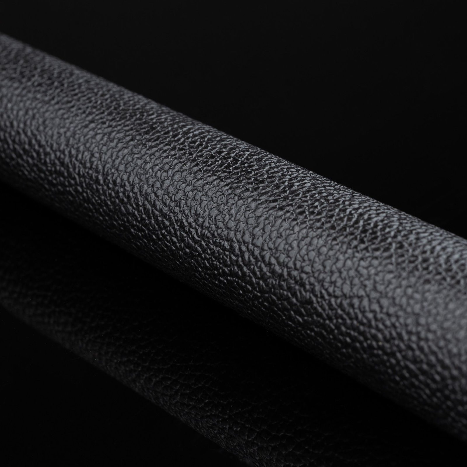 Voodoo VOD44 Cue – Black & Green Skull Design - Image 5