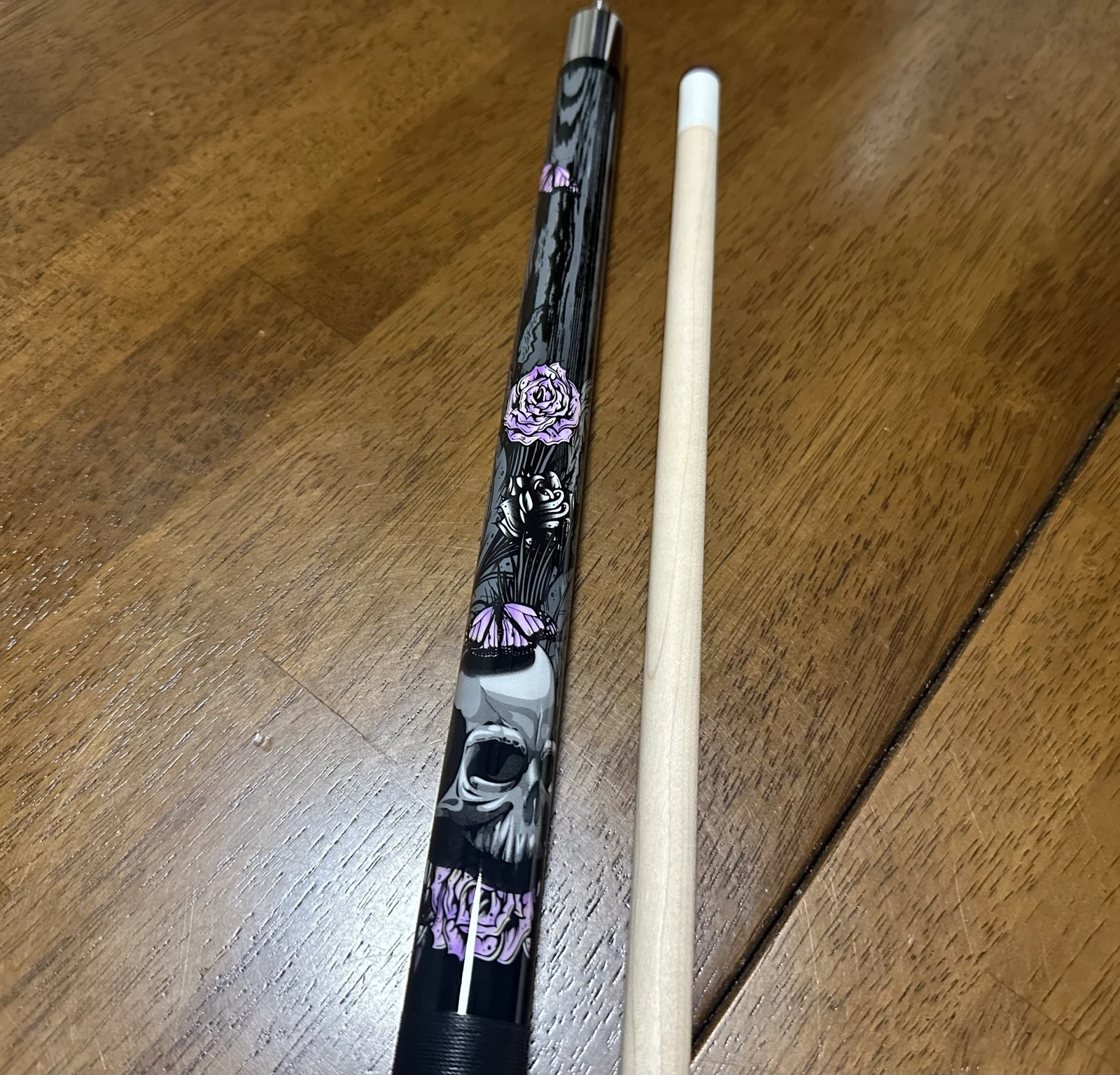 Eight Ball Mafia EBM14 Pool Cue – Skull, Roses & Butterflies Design - Image 16